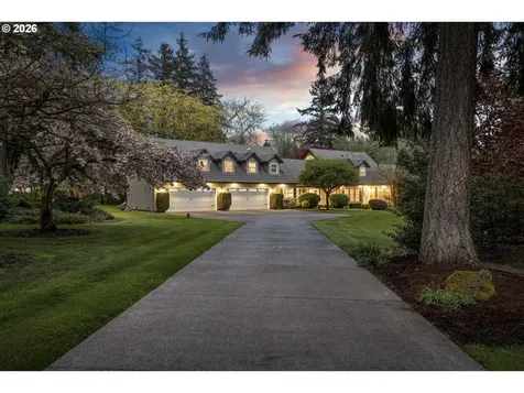 7701 NE 211th Avenue Vancouver WA 98682