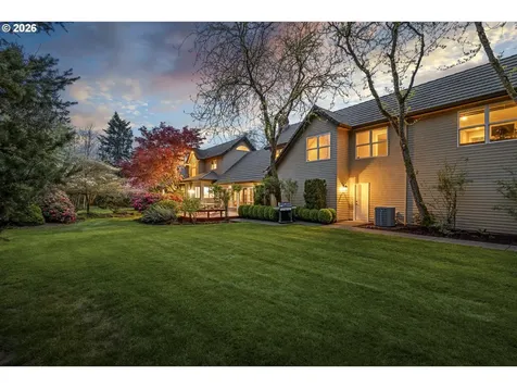 7701 NE 211th Avenue Vancouver WA 98682