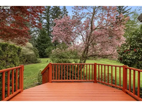7701 NE 211th Avenue Vancouver WA 98682