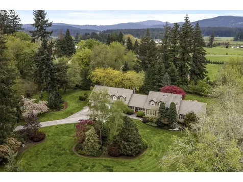 7701 NE 211th Avenue Vancouver WA 98682