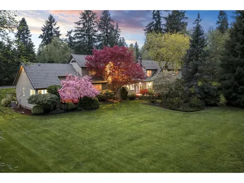 7701 NE 211th Avenue Vancouver WA 98682