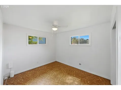 856 Augustine Avenue Coos Bay OR 97420
