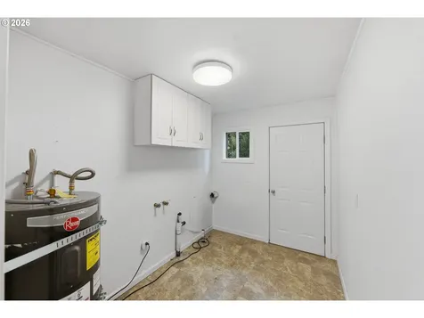 856 Augustine Avenue Coos Bay OR 97420