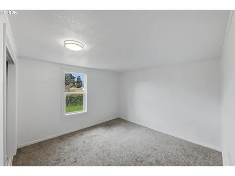 856 Augustine Avenue Coos Bay OR 97420