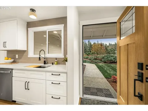 17069 S Bradley Road Oregon City OR 97045