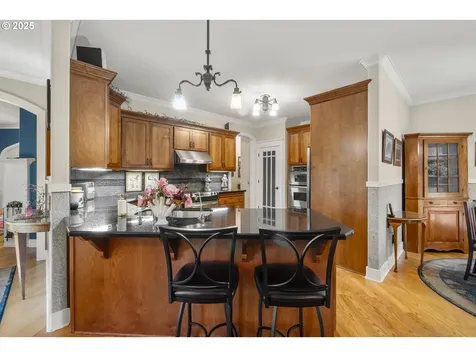 18050 S Ridge Runner Road Oregon City OR 97045