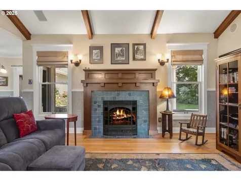 18050 S Ridge Runner Road Oregon City OR 97045