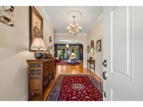 18050 S Ridge Runner Road Oregon City OR 97045
