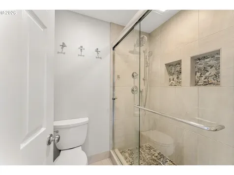 2257 NE Estate Drive Hillsboro OR 97124