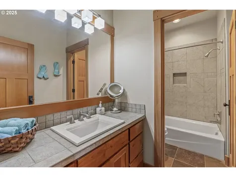 1810 S Dusky Drive Ridgefield WA 98642