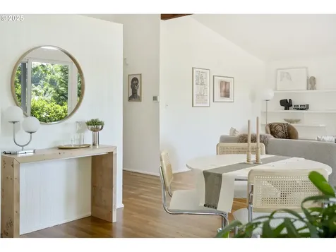 11328 SE Pine Court Portland OR 97216