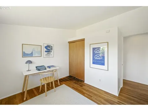 11328 SE Pine Court Portland OR 97216