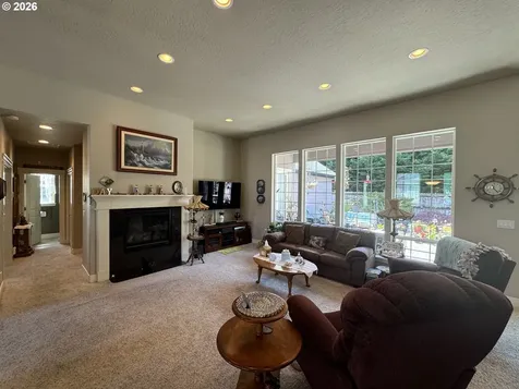 2510 Willow Crest Court Florence OR 97439