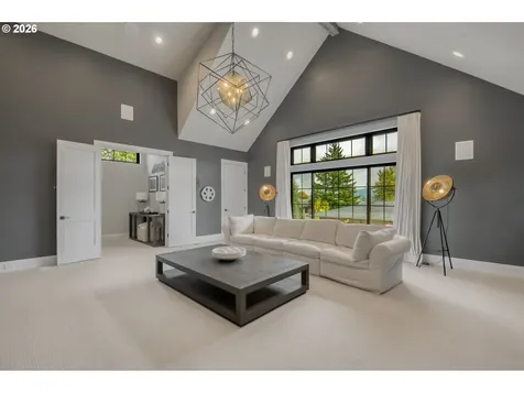 10627 SE Paxton Lane Happy Valley OR 97086