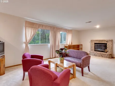 5736 SW Natchez Street Tualatin OR 97062