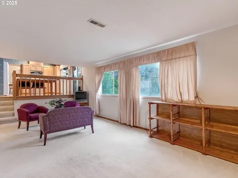 5736 SW Natchez Street Tualatin OR 97062