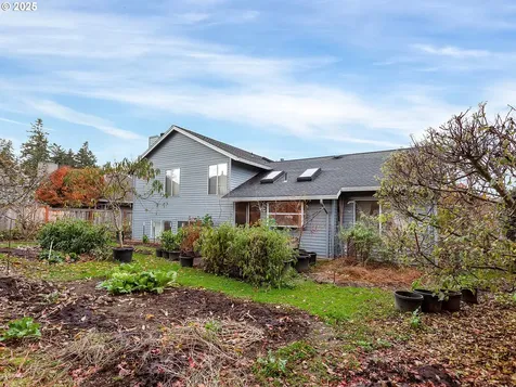 5736 SW Natchez Street Tualatin OR 97062