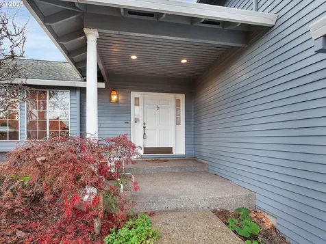 5736 SW Natchez Street Tualatin OR 97062