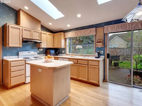 5736 SW Natchez Street Tualatin OR 97062