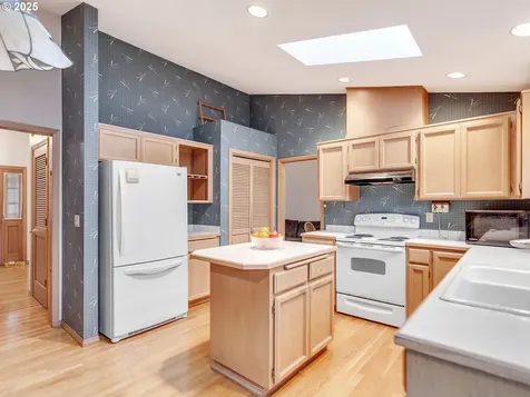 5736 SW Natchez Street Tualatin OR 97062