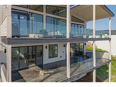 295 W W Street Washougal WA 98671