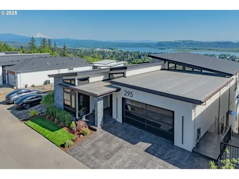 295 W W Street Washougal WA 98671