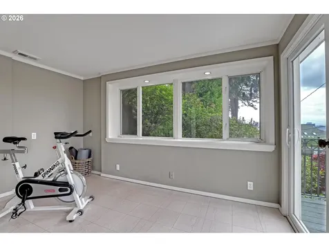 2537 NW Mildred Street Portland OR 97210