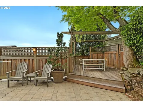 2537 NW Mildred Street Portland OR 97210