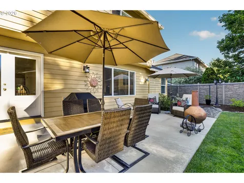 1655 SE Dogwood Way Gresham OR 97080