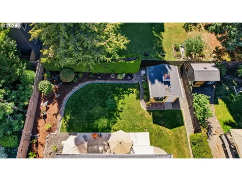 1655 SE Dogwood Way Gresham OR 97080