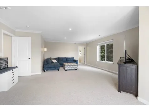 6354 NE Marina Court Hillsboro OR 97124