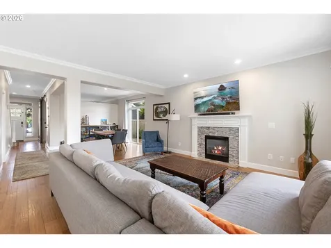 6354 NE Marina Court Hillsboro OR 97124