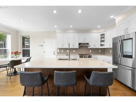 6354 NE Marina Court Hillsboro OR 97124