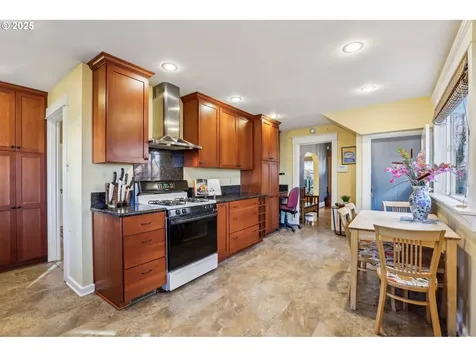 6204 N Williams Avenue Portland OR 97217