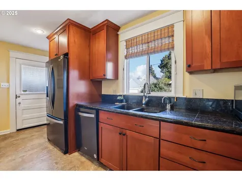 6204 N Williams Avenue Portland OR 97217