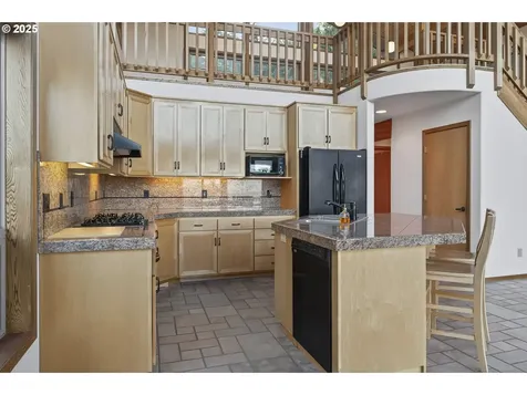 880 Jewel Drive Roseburg OR 97471