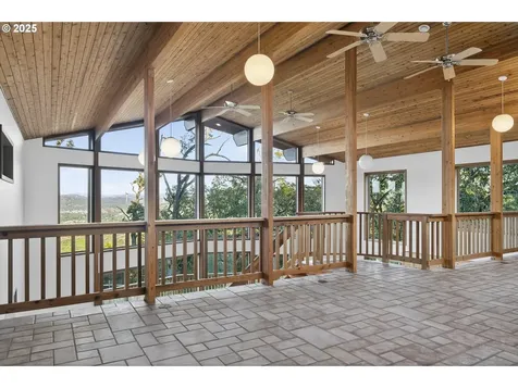 880 Jewel Drive Roseburg OR 97471