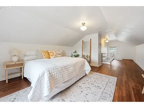 5716 NE 25th Avenue Portland OR 97211