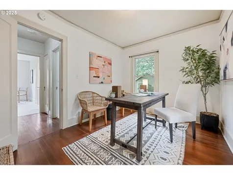 5716 NE 25th Avenue Portland OR 97211