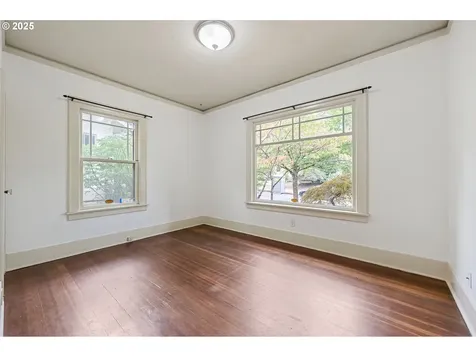 5716 NE 25th Avenue Portland OR 97211