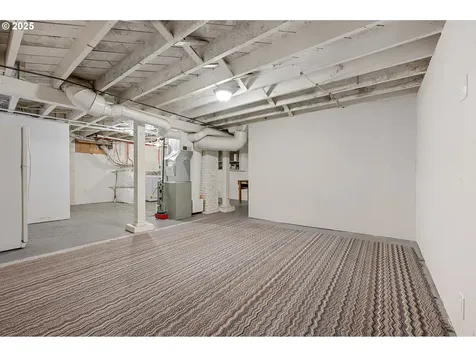 5716 NE 25th Avenue Portland OR 97211