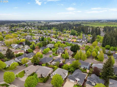 17700 NE 28th Street Vancouver WA 98682