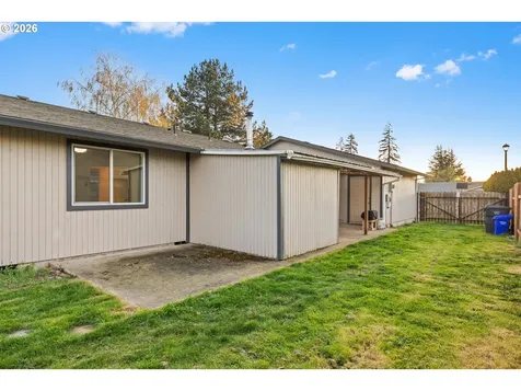 163 Indian Oak Court Molalla OR 97038