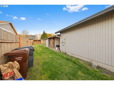 163 Indian Oak Court Molalla OR 97038