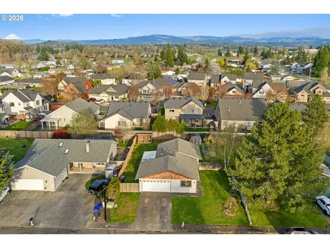 163 Indian Oak Court Molalla OR 97038