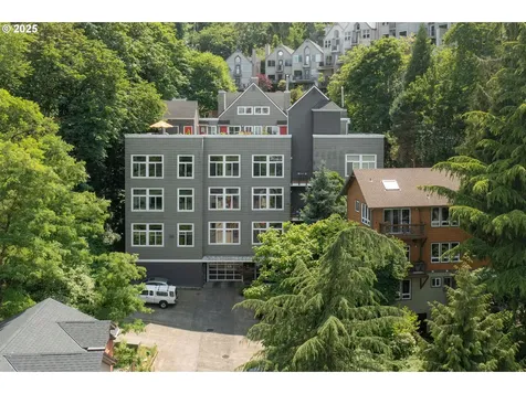 1910 SW 18th Avenue Portland OR 97201