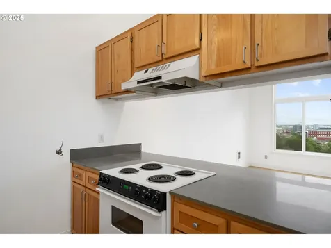 1910 SW 18th Avenue Portland OR 97201