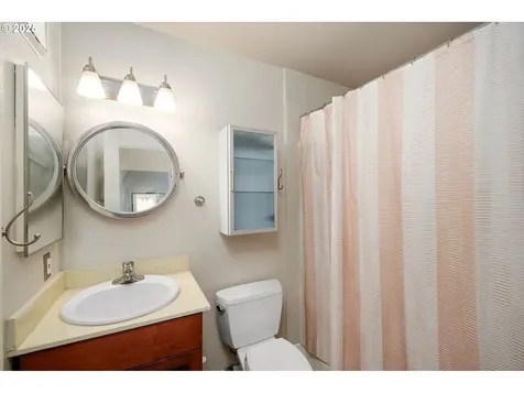 1910 SW 18th Avenue Portland OR 97201