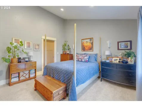 728 Hillcrest Drive Longview WA 98632