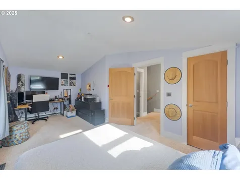 728 Hillcrest Drive Longview WA 98632